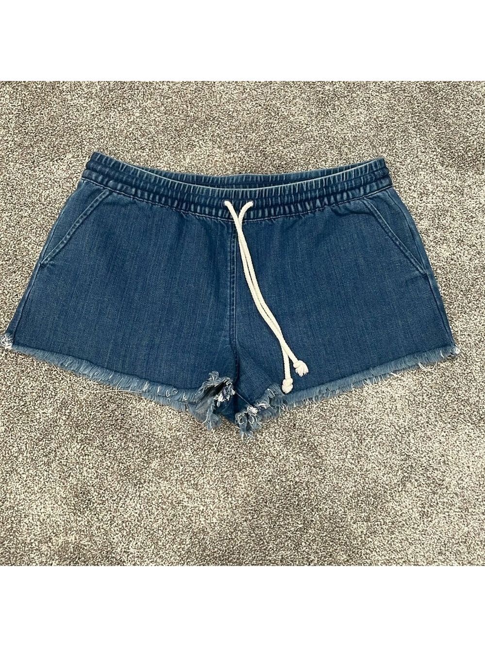 EC aerie Drawstring Light Weight Shorts - Size Medium